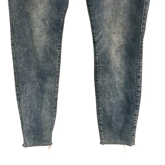 Torrid Jeans bombshell skinny 18 - Picture 3 of 7